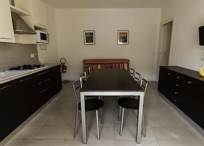 Ξενοδοχείο με διαμερίσματα Faro Vecchio